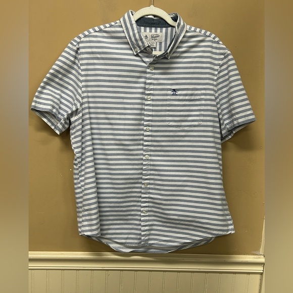 Penguin Mens Shirt Extra Large White Blue Stripe Button Down Short Sleeve Logo - Picture 1 of 6